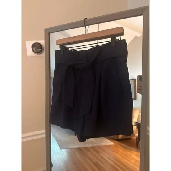 H&M Trouser Shorts Blue Size 8 - Picture 1 of 4